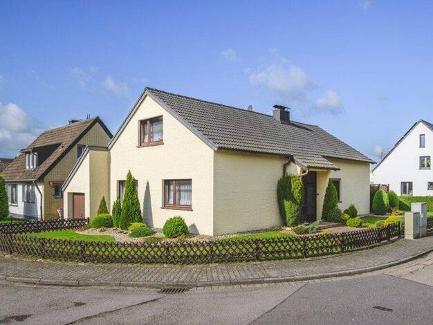 Einfamilienhaus zum Kauf 397.500 € 6 Zimmer 160 m² 454 m² Grundstück Kohlscheid Herzogenrath 52134