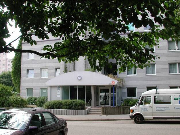 Wohnung zur Miete 632 € 2 Zimmer 61,9 m² frei ab 29.12.2026 Bergenring 12 Mettenhof Mettenhof 24109