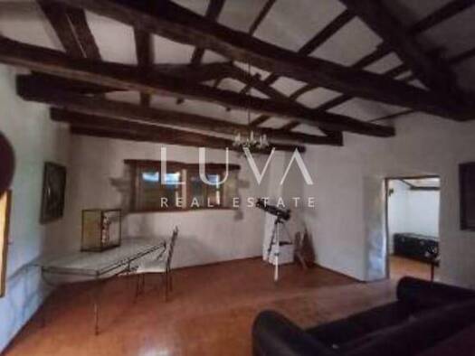 Haus zum Kauf 840.000 € 10 Zimmer 294 m² Hum, Buzet Buzet