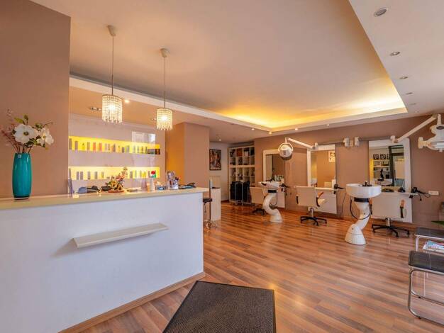 Bürofläche zur Miete 950 € 2 Zimmer 70 m² Bürofläche Süd Stuttgart 70180