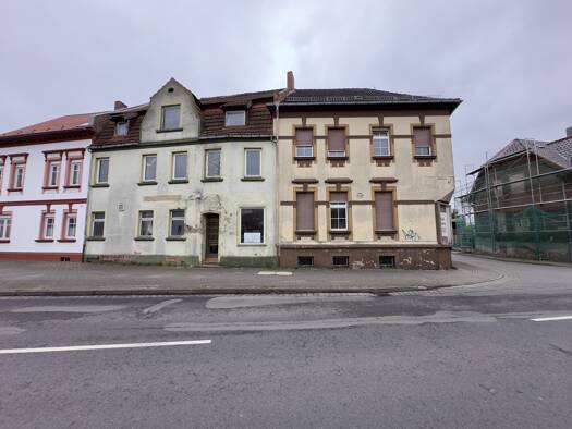 Mehrfamilienhaus zum Kauf 149.000 € 18 Zimmer 471 m² 685 m² Grundstück Samswegen Niedere Börde 39326