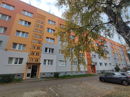 Wohnung zur Miete 445 € 4 Zimmer 71,6 m² 3. Geschoss Karl-Liebknecht-Straße 47 Sangerhausen 06526