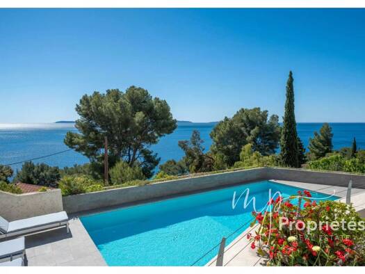 Einfamilienhaus zum Kauf 2.240.000 € 7 Zimmer 192 m² Les Calanques Le Lavandou 83980