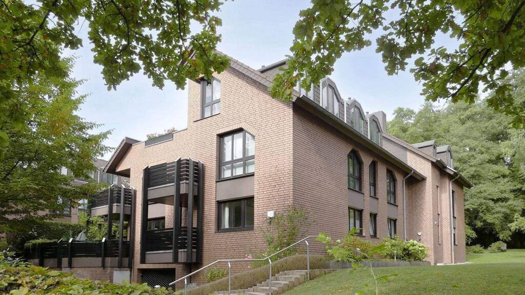 Wohnung zum Kauf 325.000 € 3 Zimmer 97,8 m² 2. Geschoss Bad Wilhelmshöhe Kassel 34131