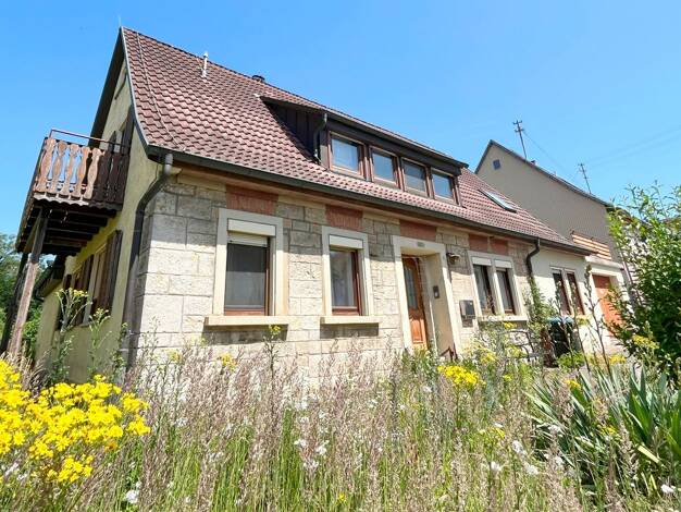 Einfamilienhaus zum Kauf 360.000 € 9 Zimmer 213 m² 911 m² Grundstück Hornberg Kirchberg Jagst 74592