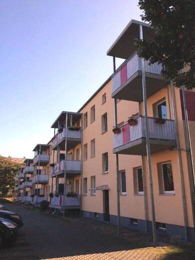 Wohnung zur Miete 630 € 6 Zimmer 110,5 m² Dachgeschoss, 2. Geschoss frei ab sofort Dr.-Külz-Str. 24 Altriesa Riesa 01589