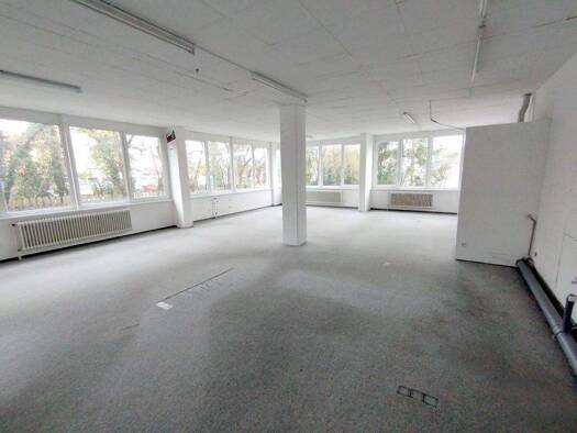 Bürofläche zur Miete 900 € 213 m² Bürofläche Wasseralfingen Aalen 73433
