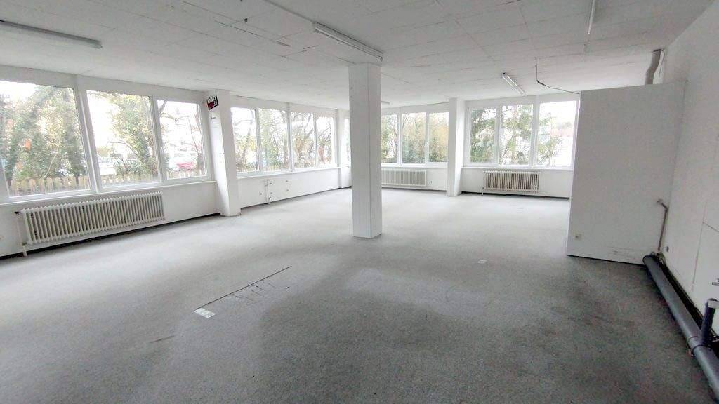Bürofläche zur Miete 900 € 213 m² Bürofläche Wasseralfingen Aalen 73433