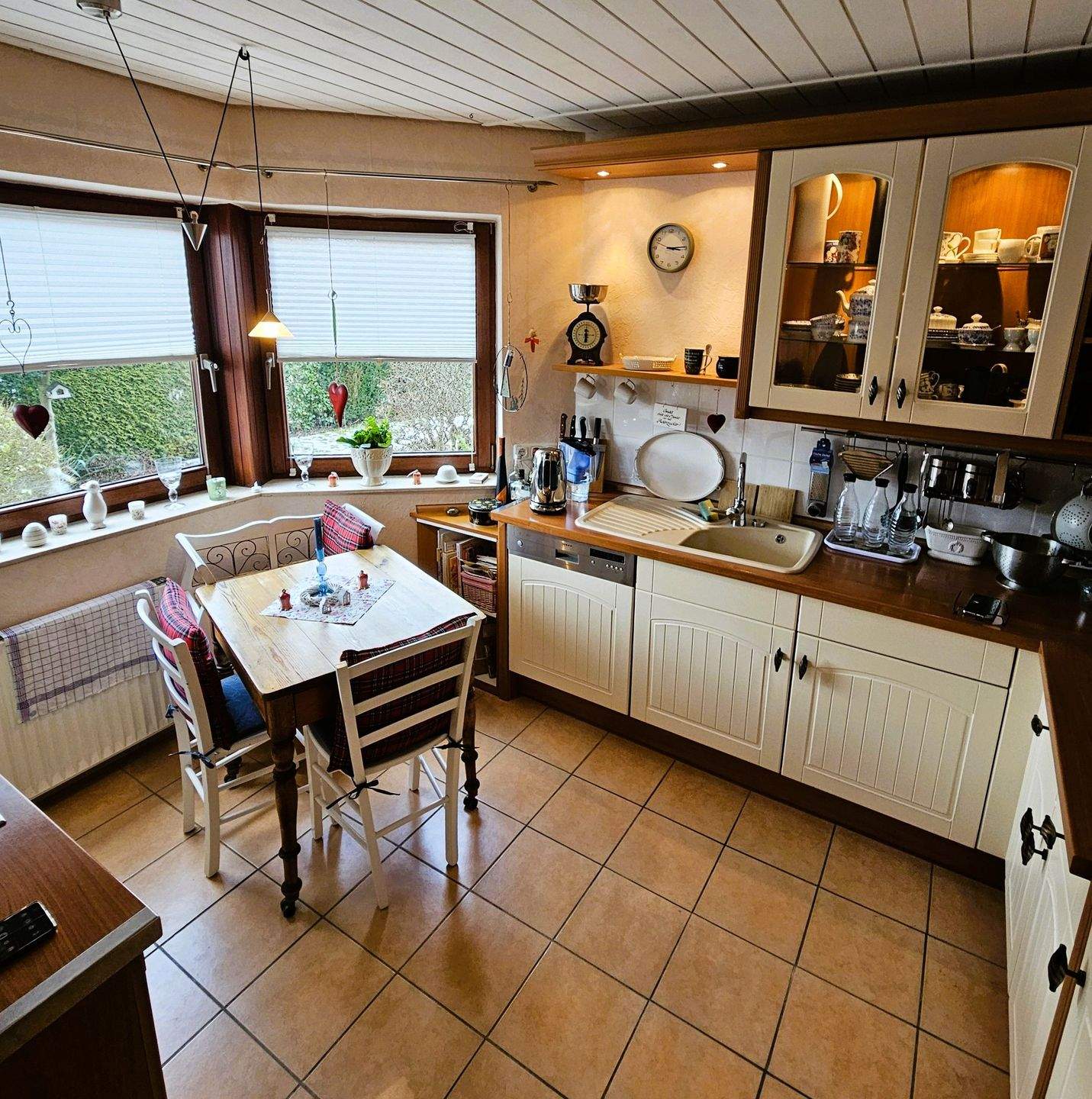 Immobilie in Reinfeld - Reihenmittelhaus -zentral und ruhig gelegen- - Bild 2