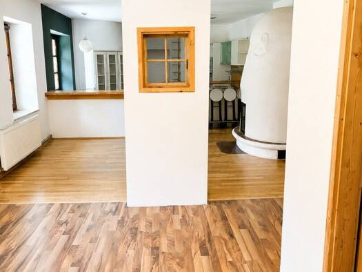 Loft zur Miete 700 € 2 Zimmer 100 m² Neunkirchen 2620