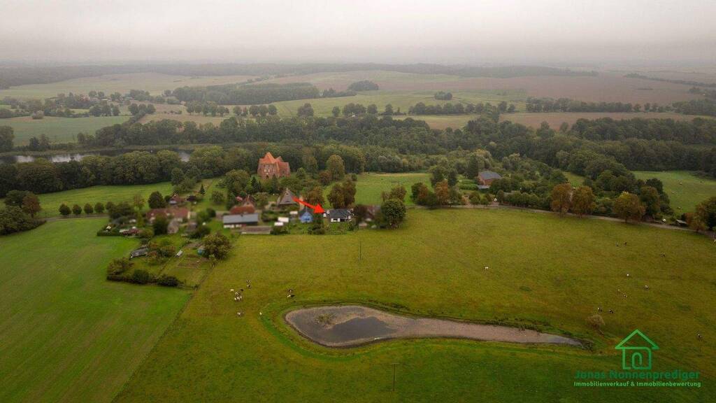 Einfamilienhaus zum Kauf provisionsfrei 465.000 € 4 Zimmer 146 m² 1.064 m² Grundstück Seestraße 11 Dragun Mühlen Eichsen OT Groß Eichsen 19205