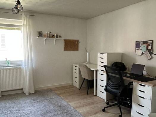 Wohnung zur Miete 1.050 € 3,5 Zimmer 90 m² Geschoss 1/3 frei ab sofort Schwäbisch Gmünd 73525
