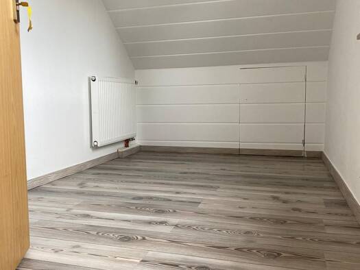 Wohnung zur Miete 540 € 2,5 Zimmer 56 m² Geschoss 2/3 frei ab 15.06.2026 Alterlangen Erlangen 91056