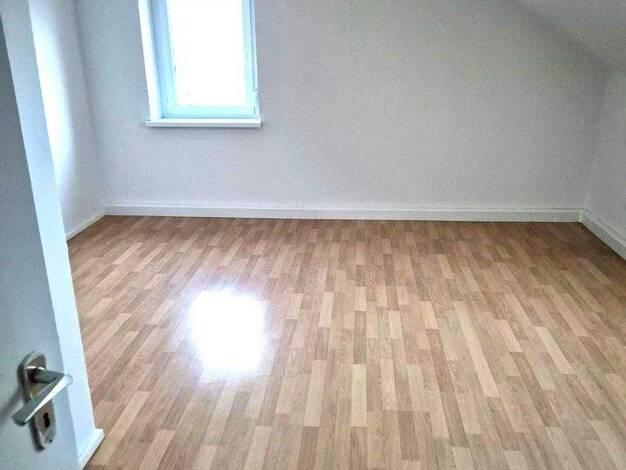 Wohnung zur Miete 530 € 2,5 Zimmer 45 m² 2. Geschoss Greiendorfer Weg 4 Höchstadt Bayern - Höchstadt 91315