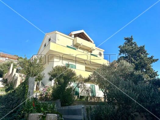 Einfamilienhaus zum Kauf - Erstbezug 695.000 € 6 Zimmer 380 m² 547 m² Grundstück Tisno 22240
