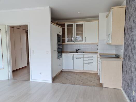 Wohnung zum Kauf 255.000 € 2 Zimmer 63 m² Geschoss 2/4 frei ab sofort Hummelsbüttel Hamburg 22399