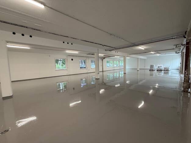 Lagerhalle zur Miete 8,50 € 1.275 m² Lagerfläche teilbar ab 300 m² Groß Borstel Nord 22453