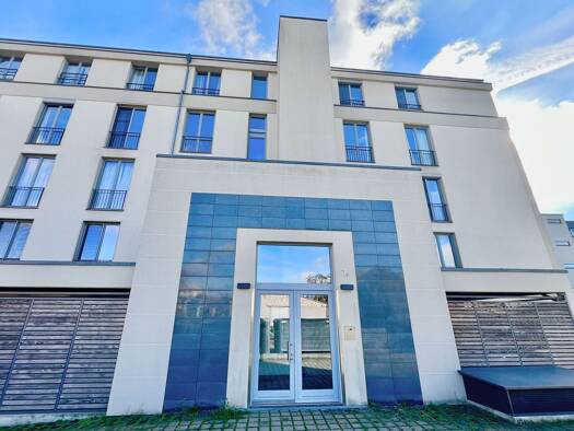 Wohnung zur Miete 900 € 3 Zimmer 117 m² Geschoss 1/3 frei ab sofort Mertz-von-Quirnheim-Straße 7 Brandenburger Vorstadt Potsdam 14471