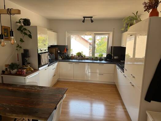 Wohnung zur Miete 950 € 2,5 Zimmer 83 m² Geschoss 1/2 frei ab 01.10.2026 Stetten Kernen im Remstal 71394