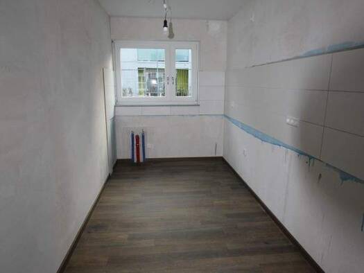 Mehrfamilienhaus zur Miete 887 € 3 Zimmer 80,7 m² Kirchheim Kirchheim unter Teck 73230