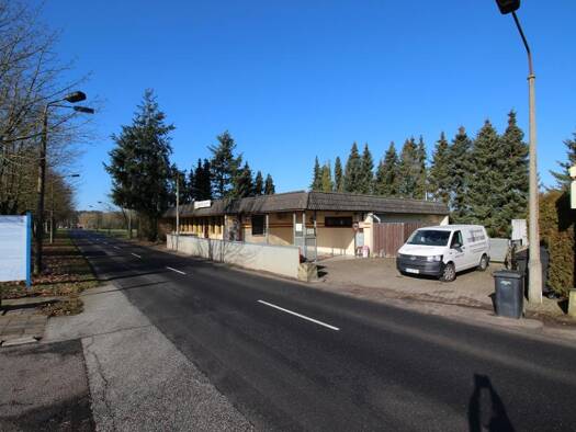 Haus zum Kauf 249.950 € 8 Zimmer 210 m² 1.345 m² Grundstück Vier Boizenburg/Elbe 19258