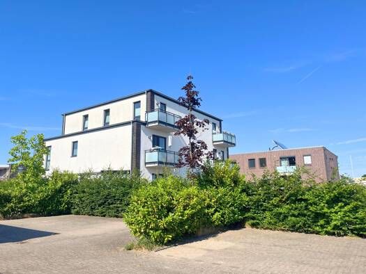 Haus zum Kauf 1.049.000 € 15 Zimmer 262 m² 736 m² Grundstück Kleefeld Edewecht 26188