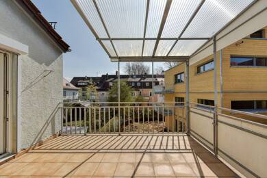 Einfamilienhaus zur Miete 1.600 € 7 Zimmer 135 m² 100 m² Grundstück frei ab sofort Sankt-Pöltener-Straße 69A Feuerbach - Mitte Stuttgart 70469