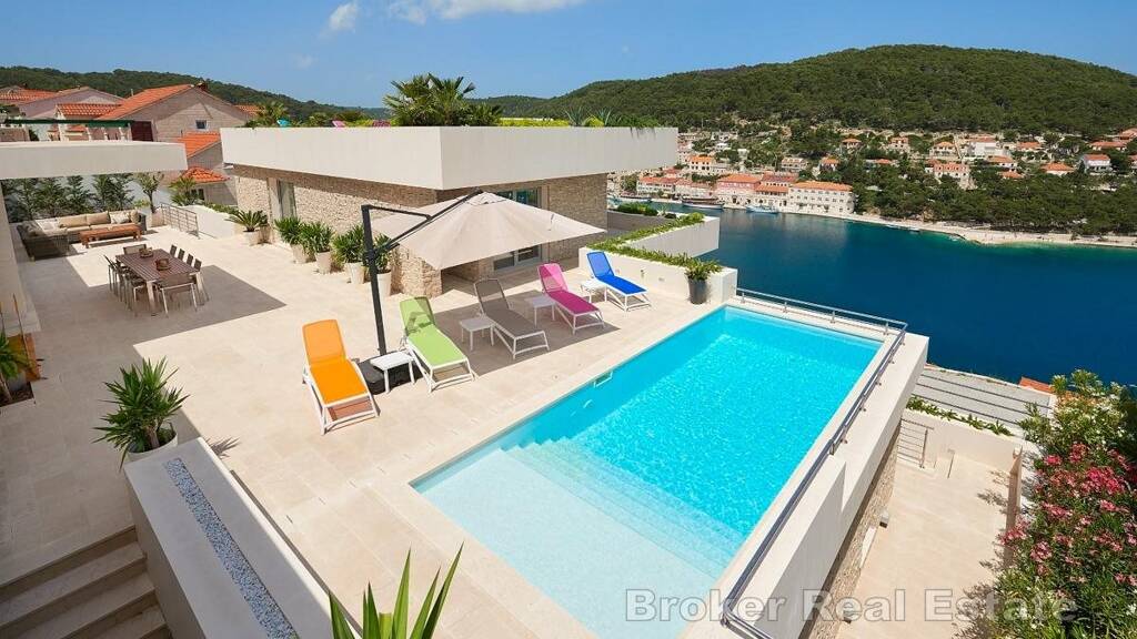 Haus zum Kauf 2.200.000 € 400 m² 750 m² Grundstück Bracevci