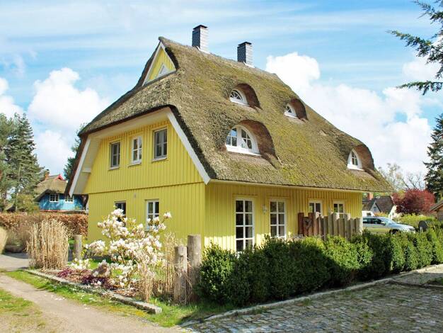 Haus zum Kauf 399.000 € 4 Zimmer 80 m² 191 m² Grundstück Born a. Darß 18375