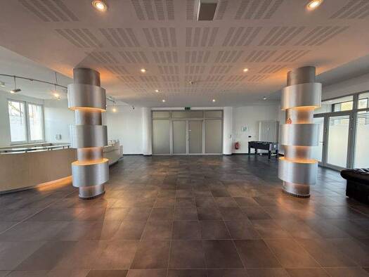 Bürogebäude zur Miete 11 € 500 m² Bürofläche Dümpten Mülheim an der Ruhr 45473