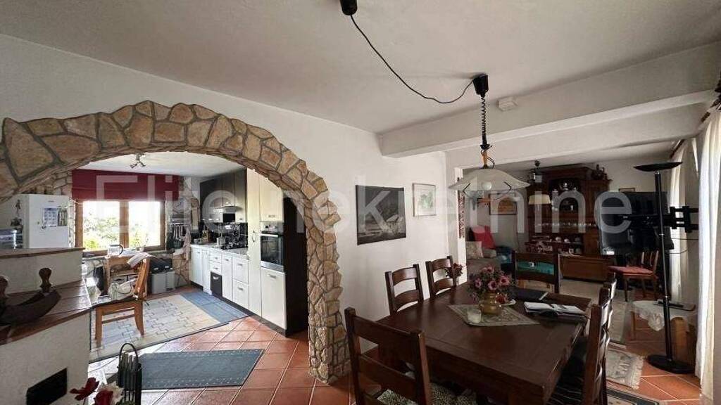 Haus zum Kauf 350.000 € 120 m² Dobrinj