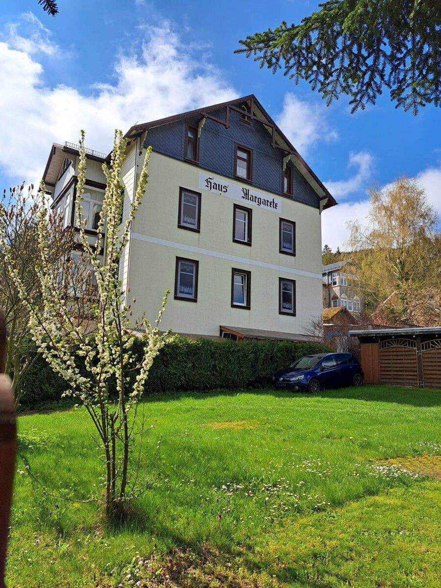 Immobilie in Friedrichroda - Traumhafte Villa in bester Wohnlage von Friedrichroda - Bild 2