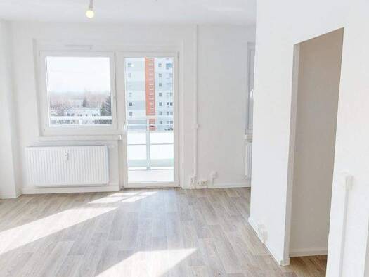 Wohnung zur Miete 277 € 1 Zimmer 35,9 m² 4. Geschoss Wolgograder Allee 204 Hutholz Chemnitz 09123
