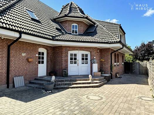 Villa zum Kauf 1.190.000 € 8 Zimmer 265 m² 1.369 m² Grundstück Bargteheide 22941
