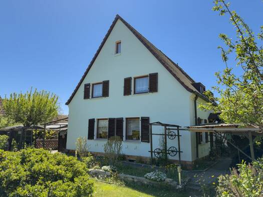 Doppelhaushälfte zum Kauf 399.000 € 5 Zimmer 93 m² 410 m² Grundstück frei ab sofort Kettelersiedlung Südliche Außenstadt 90469