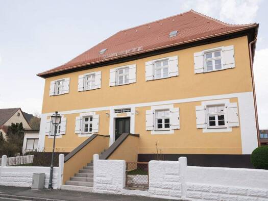 Mehrfamilienhaus zum Kauf 1.209.000 € 9 Zimmer 218,4 m² 648 m² Grundstück Münchaurach Aurachtal 91086