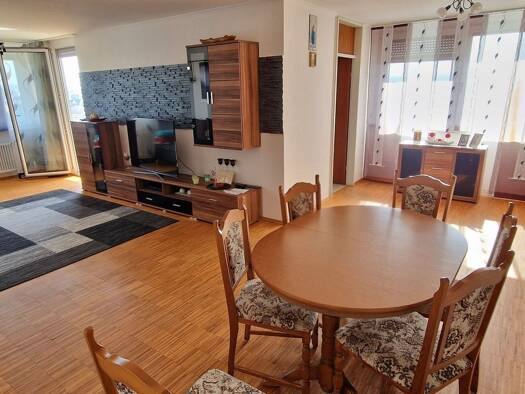 Wohnung zum Kauf 275.000 € 3,5 Zimmer 95 m² Backnang Backnang 71522