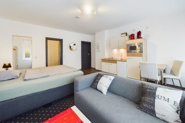 Wohnung zur Miete Wohnen auf Zeit 855 € 1 Zimmer 36 m² frei ab 01.05.2025 Harburger Strasse 22a Übriges Stade Stade 21680