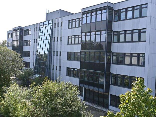 Bürogebäude zur Miete provisionsfrei 30.400 € 4.000 m² Bürofläche Rheiner Landstraße 197 Hellern Osnabrück 49078