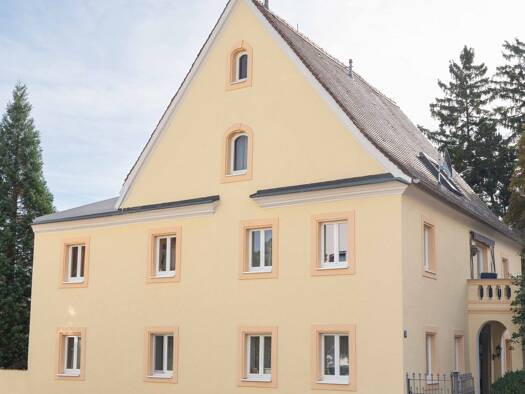 Mehrfamilienhaus zum Kauf provisionsfrei 679.000 € 13 Zimmer 435 m² 2.200 m² Grundstück frei ab 01.10.2026 Oettingen Oettingen i.Bay. 86732