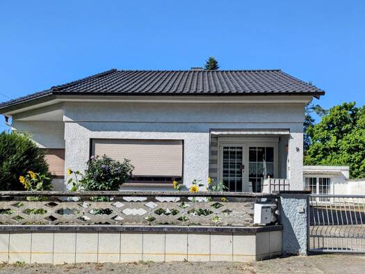 Einfamilienhaus zum Kauf 120.000 € 6 Zimmer 133 m² 1.380 m² Grundstück Klettwitz Schipkau 01998