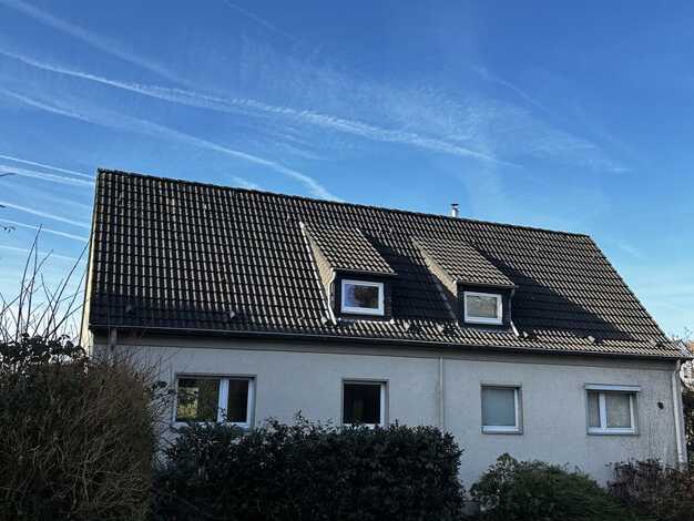 Einfamilienhaus zum Kauf provisionsfrei 310.000 € 3,5 Zimmer 65,2 m² 465 m² Grundstück Eupenstr. 18 Heisingen Stadtbezirk VIII 45259