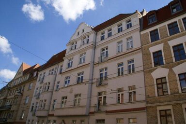 Wohnung zur Miete 350 € 2 Zimmer 55 m² 2. Geschoss frei ab 01.11.2024 Beesener Str. 2 Südliche Innenstadt Halle (Saale) 06110