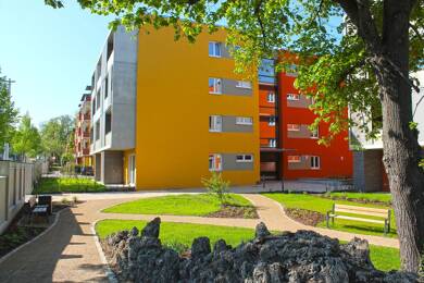 Wohnung zur Miete 386 € 1 Zimmer 45,4 m² 3. Geschoss frei ab 01.09.2025 Berliner Straße 13 Stadtmitte Nord Gera 07545