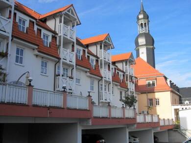 Mehrfamilienhaus zum Kauf provisionsfrei als Kapitalanlage geeignet 1.136,7 m² Waldenburg Waldenburg 08396