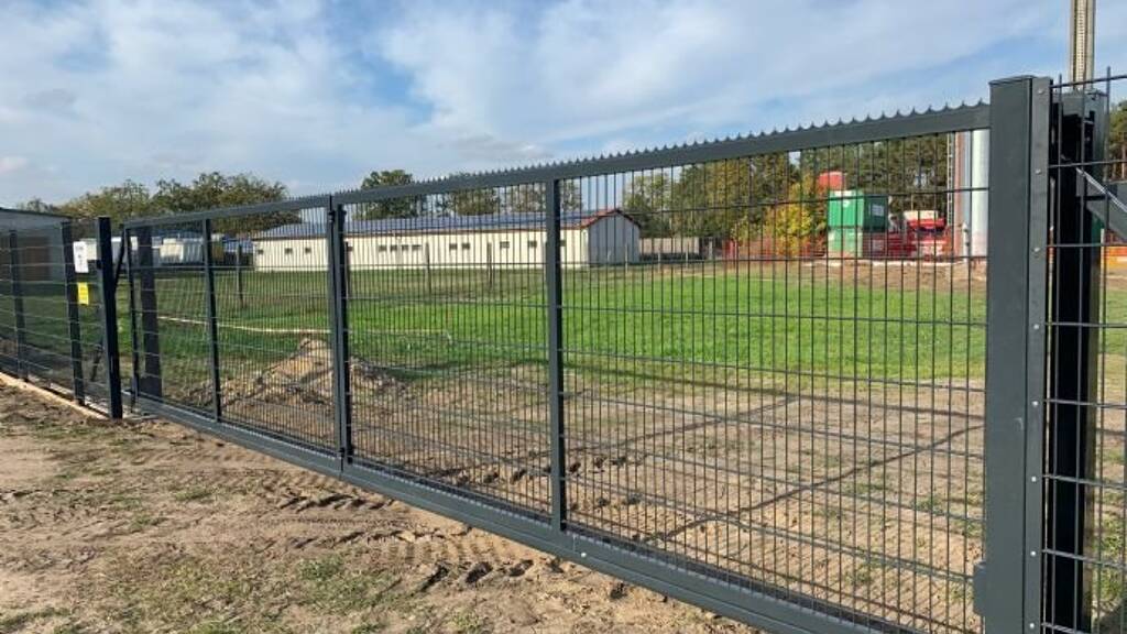 Gewerbepark zur Miete 1.650 € 1.100 m² Grundstück Nikolaus Otto Str 16 Ludwigsfelde 14974