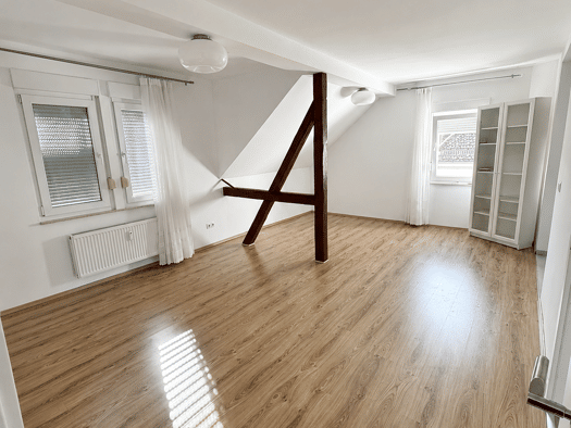 Wohnung zur Miete 1.300 € 3 Zimmer 75 m² frei ab sofort Rüsselsheim Rüsselsheim am Main 65428