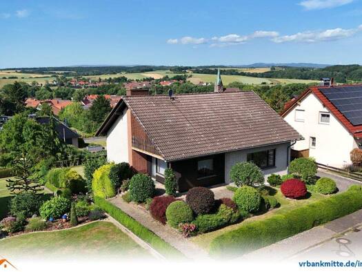 Einfamilienhaus zum Kauf 229.000 € 7 Zimmer 208 m² 722 m² Grundstück frei ab sofort Rüdershausen 37434