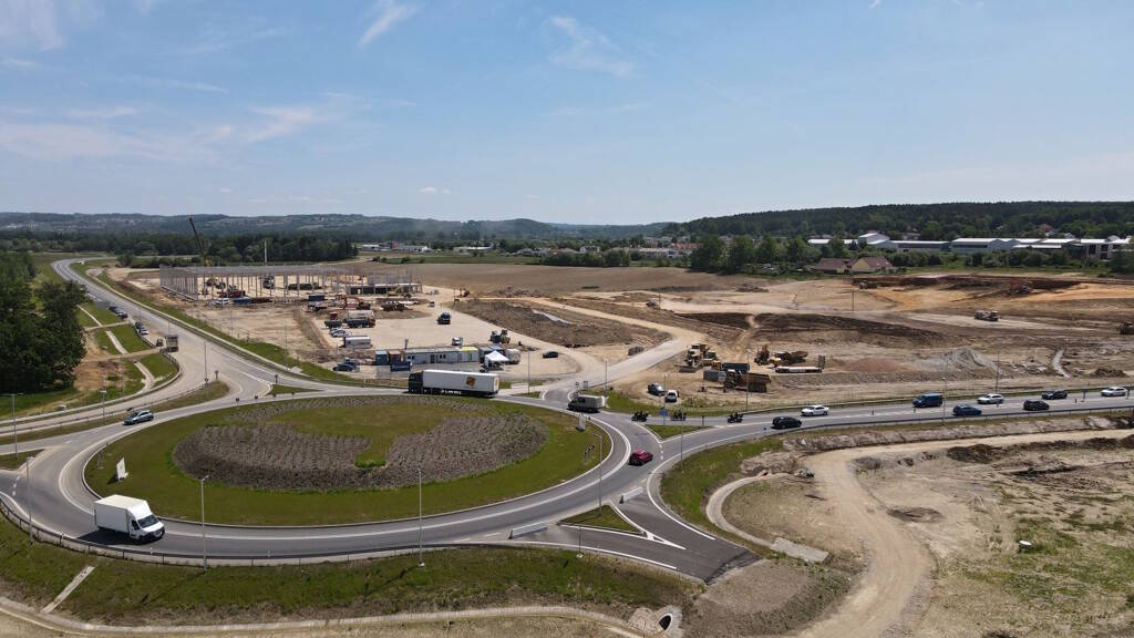 Lagerhalle zur Miete provisionsfrei 20.210 m² Lagerfläche teilbar ab 3.000 m² Porící Boršov nad vltavou 37382