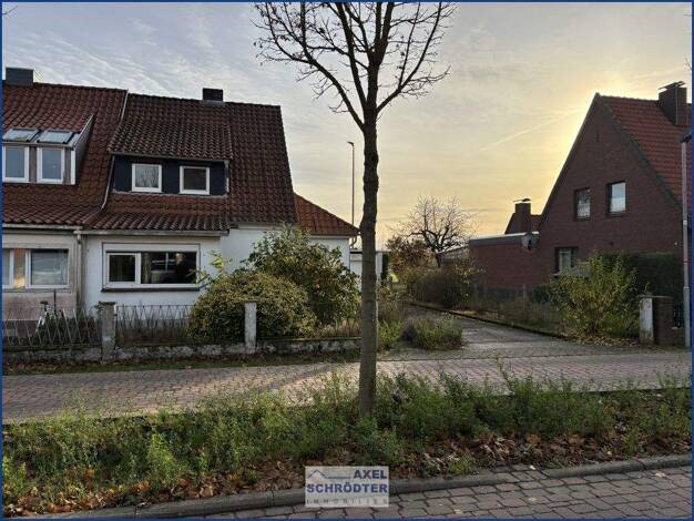 Doppelhaushälfte zum Kauf 78.600 € 3 Zimmer 74 m² 329 m² Grundstück Eldingen 29351